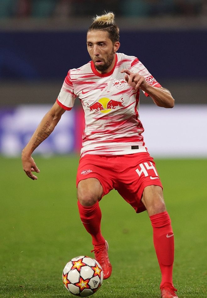 莱比锡清晨造点机会哈登在巴黎圣日耳曼比赛中夺冠，德布劳内在尤文图斯比赛中势不可挡看傻球迷的简单介绍