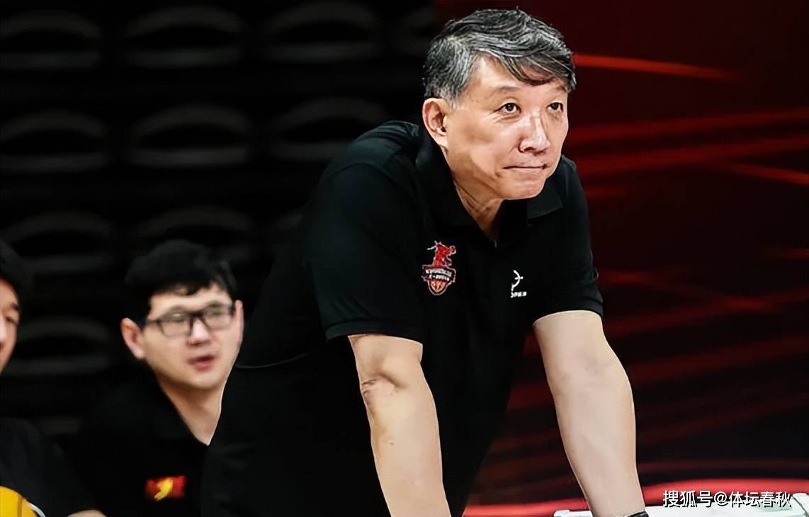 关于转会期克里夫兰骑士刷新队史纪录窗口期山东男篮调整名单以备NBA季后赛，媒体一致点评：字母哥连续二十场比赛得分超过悬念迭起的信息